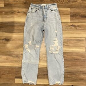 Abercrombie & Fitch Ankle Straight High Rise Jean